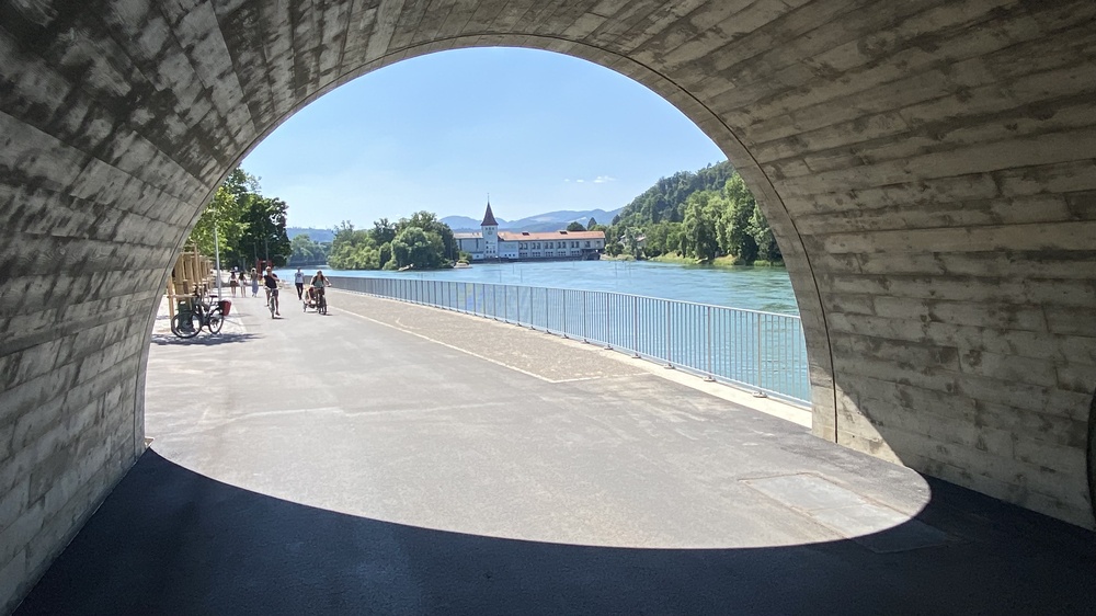 Unter Brücken